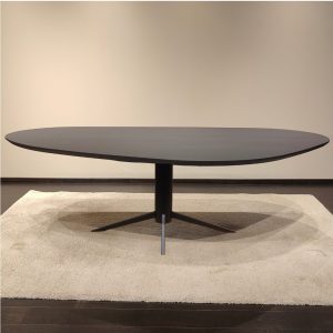 Eettafel Olbia Organisch 180×100 | Kolom Zwevend | Maatwerk mogelijk
